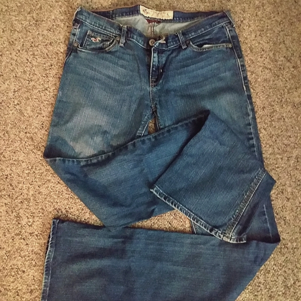 Women's Hollister, stretch, Boot cut, size 7 long, blue.⛄